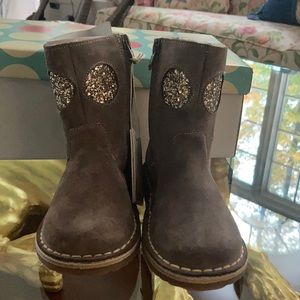 Mini Boden Cosy Short Leather Boots - Brand new. Never used. Size: 29